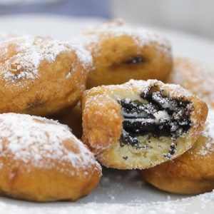 Milk Oreo Puff - 12 pcs